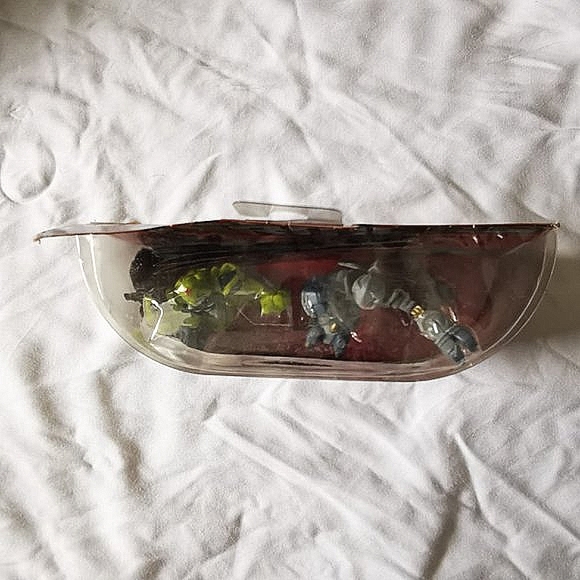 Transformers Robot Heroes Figures Robot Ratchet & Megatron - Picture 4 of 4